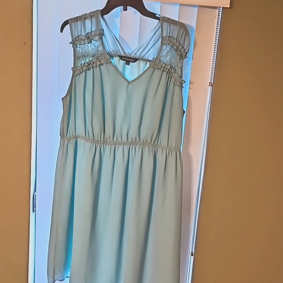 Davi & Dani Chiffon Dress, mint green/seafoam, size 1xl - Picture 6 of 6